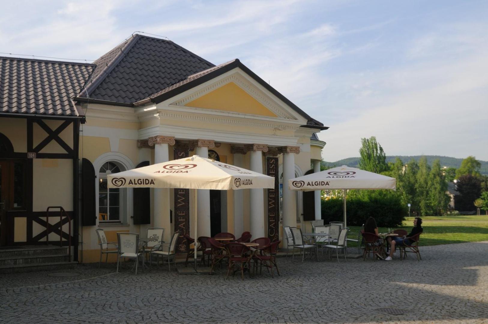 Chata Lazne Evzenie Klasterec Nad Ohri Exterior photo